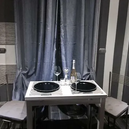 Loft Marcantoni 度假居 *